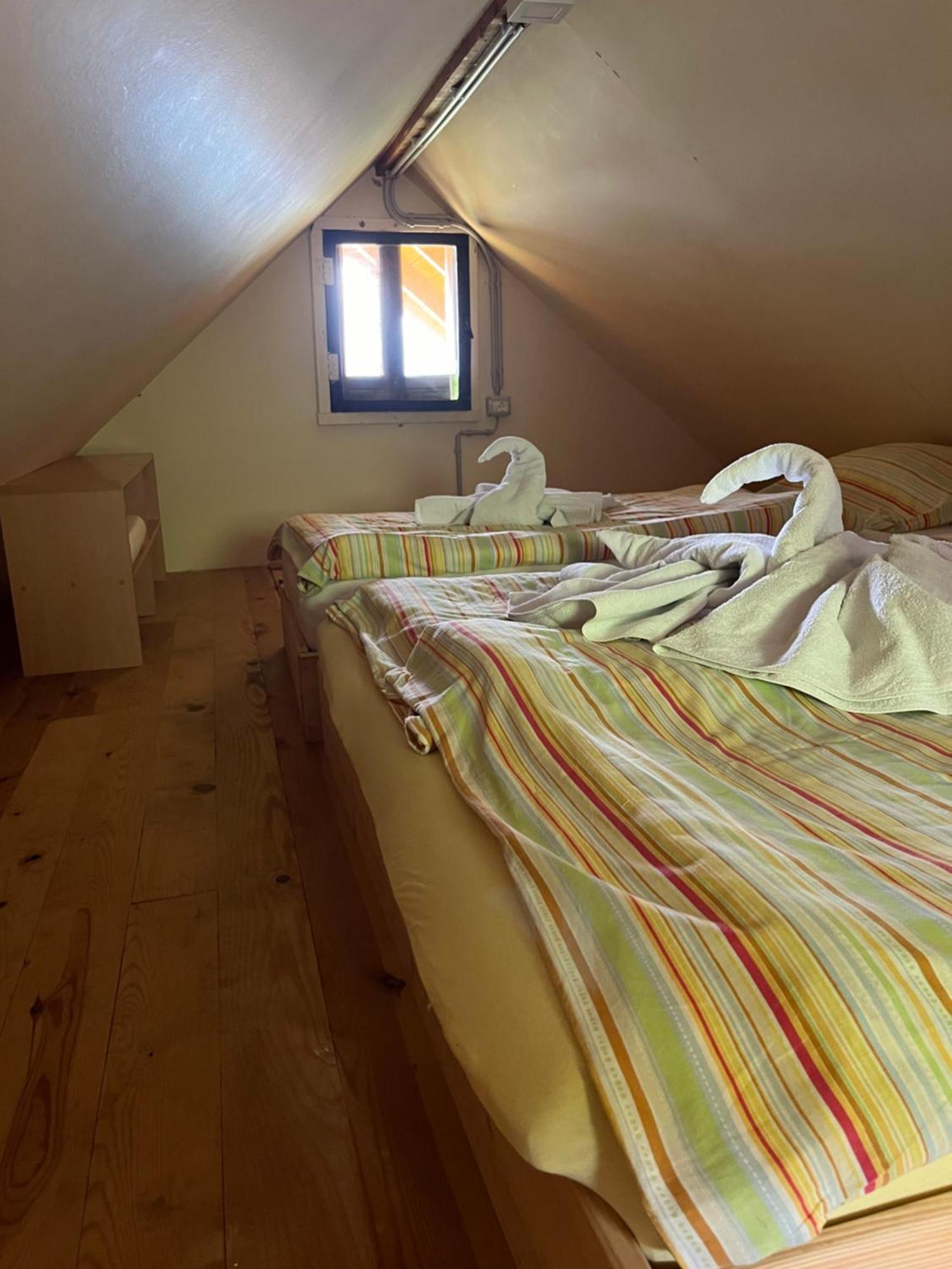 Cottage Zirovnica ภายนอก รูปภาพ
